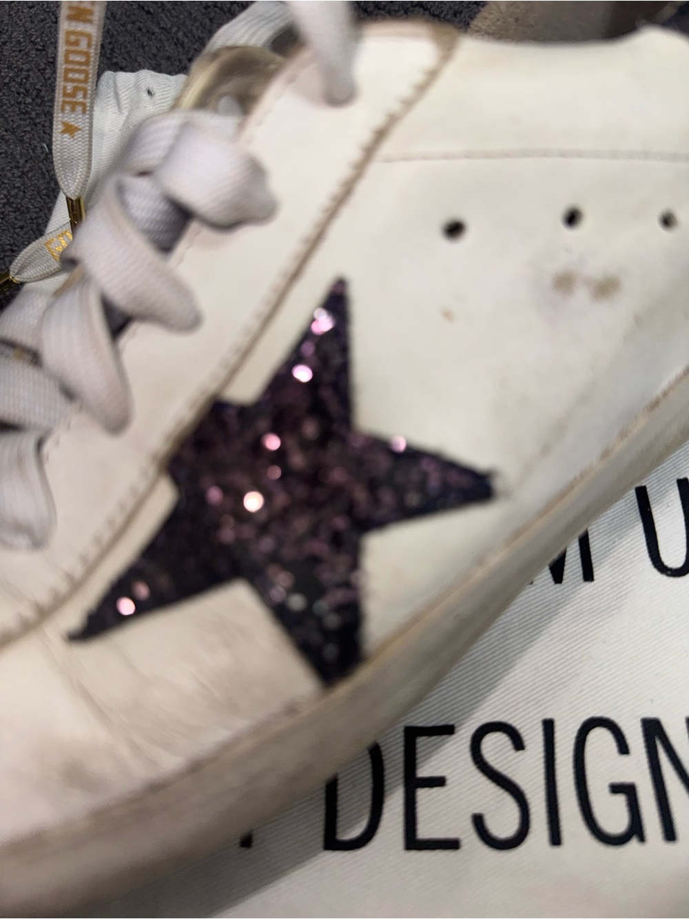 Golden Goose White Low-Top Sneakers with Navy Star - Picture 11 of 12